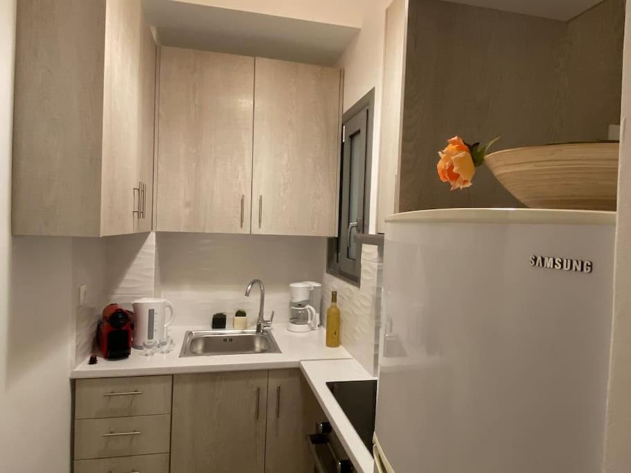 Cozy And Comfortable Apartment In Athens Center Ngoại thất bức ảnh